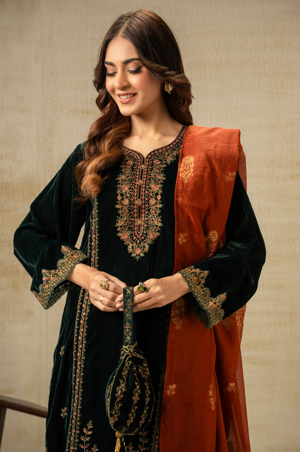 Zeen - WUM35848