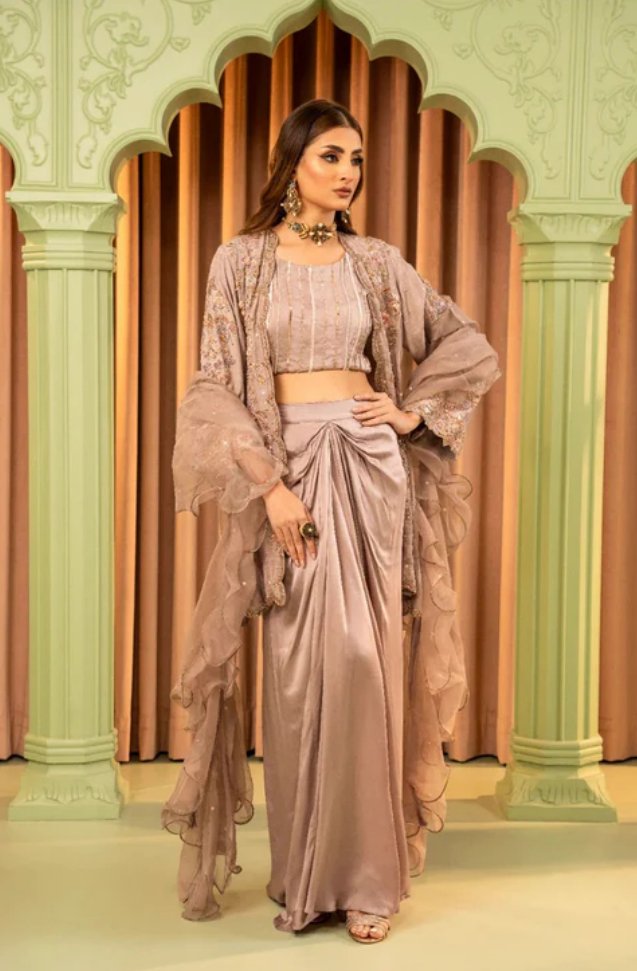 Styling Tips for Raw Silk Formal Wear - SaviiFashion.com
