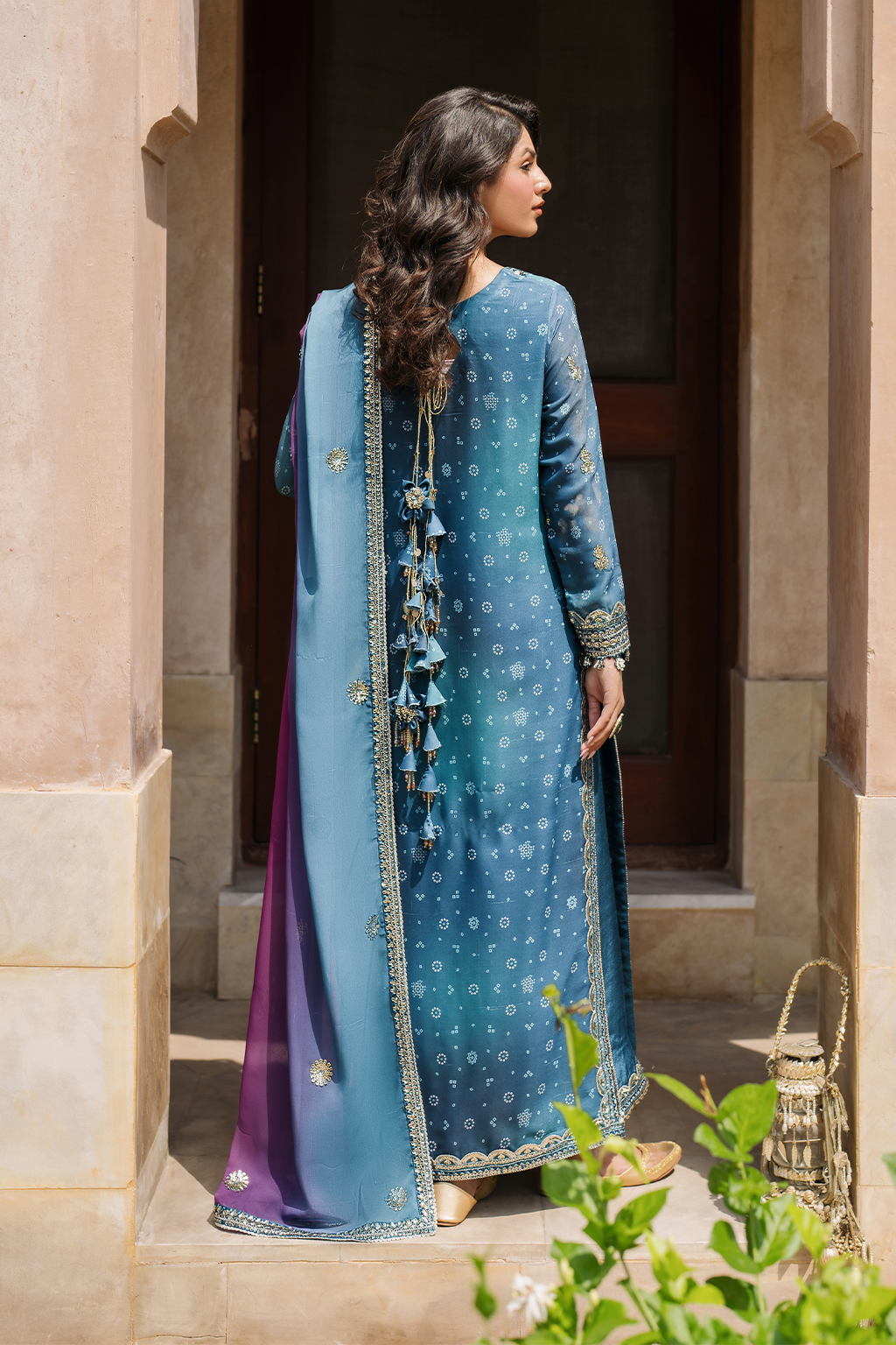 Iznik - UE-335 Embroidered Chiffon