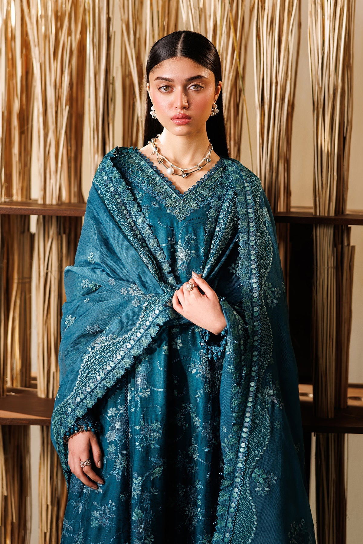 Baroque-EMBROIDERED LAWN EL26-D04