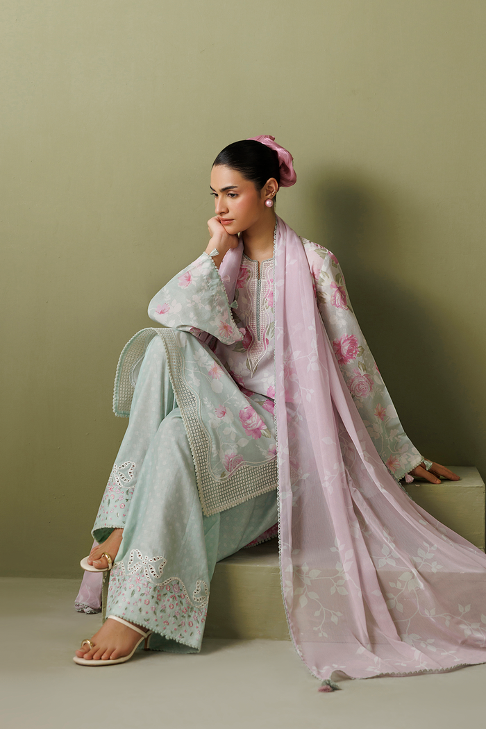 Jazmin - Embroidered lawn use - 9379