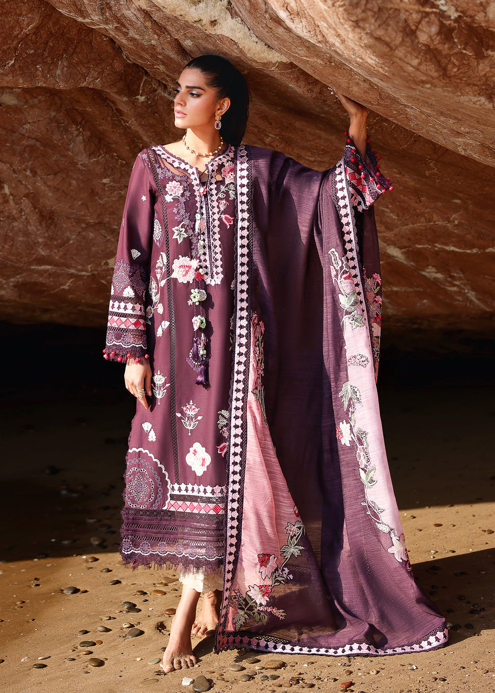 Saira Shakira-NOOR-2-A
