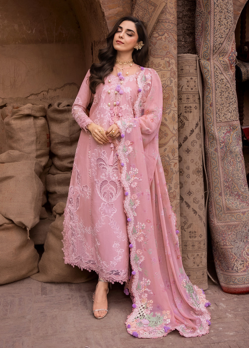 Saira Shakira-OPHELIA-4-B