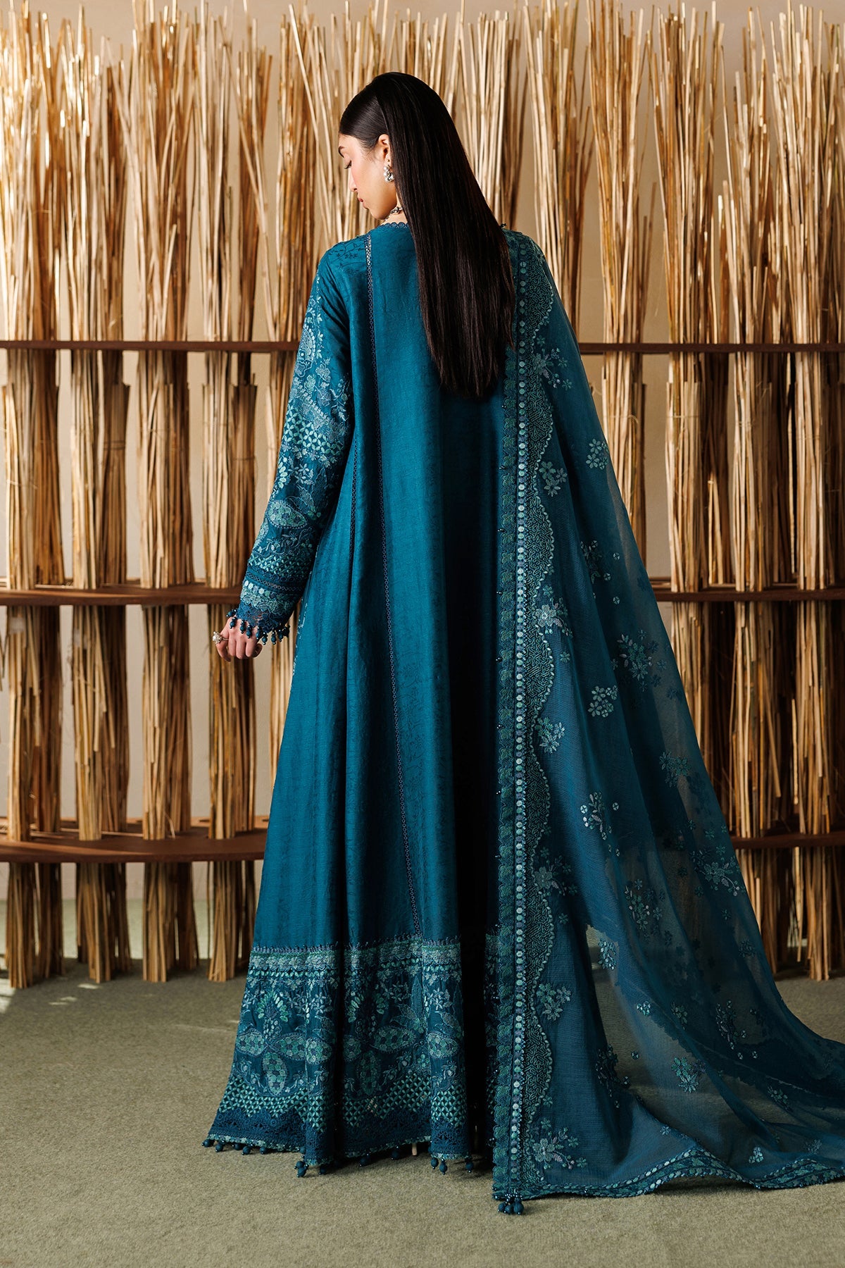 Baroque-EMBROIDERED LAWN EL26-D04