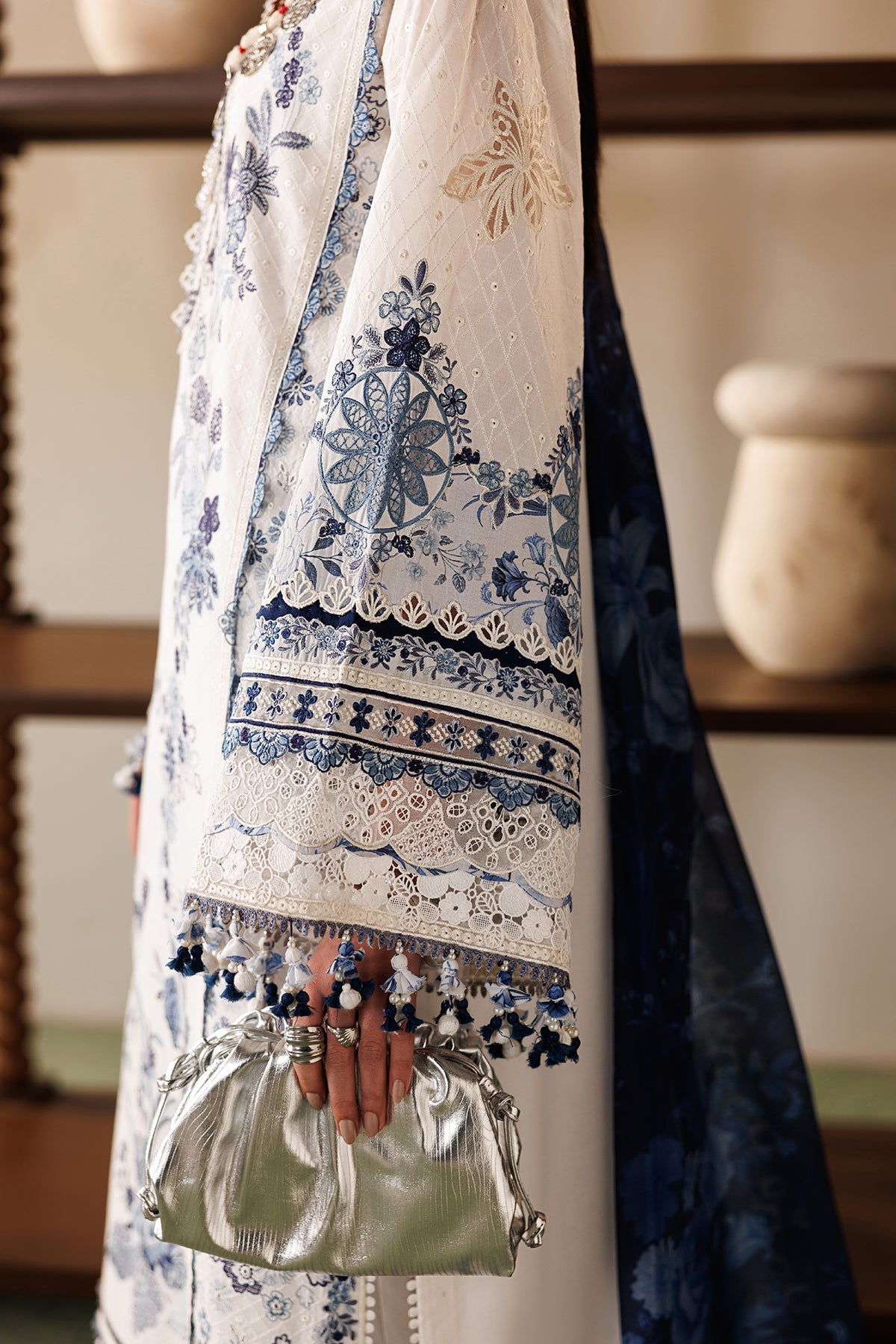 Baroque-EMBROIDERED LAWN EL26-D06