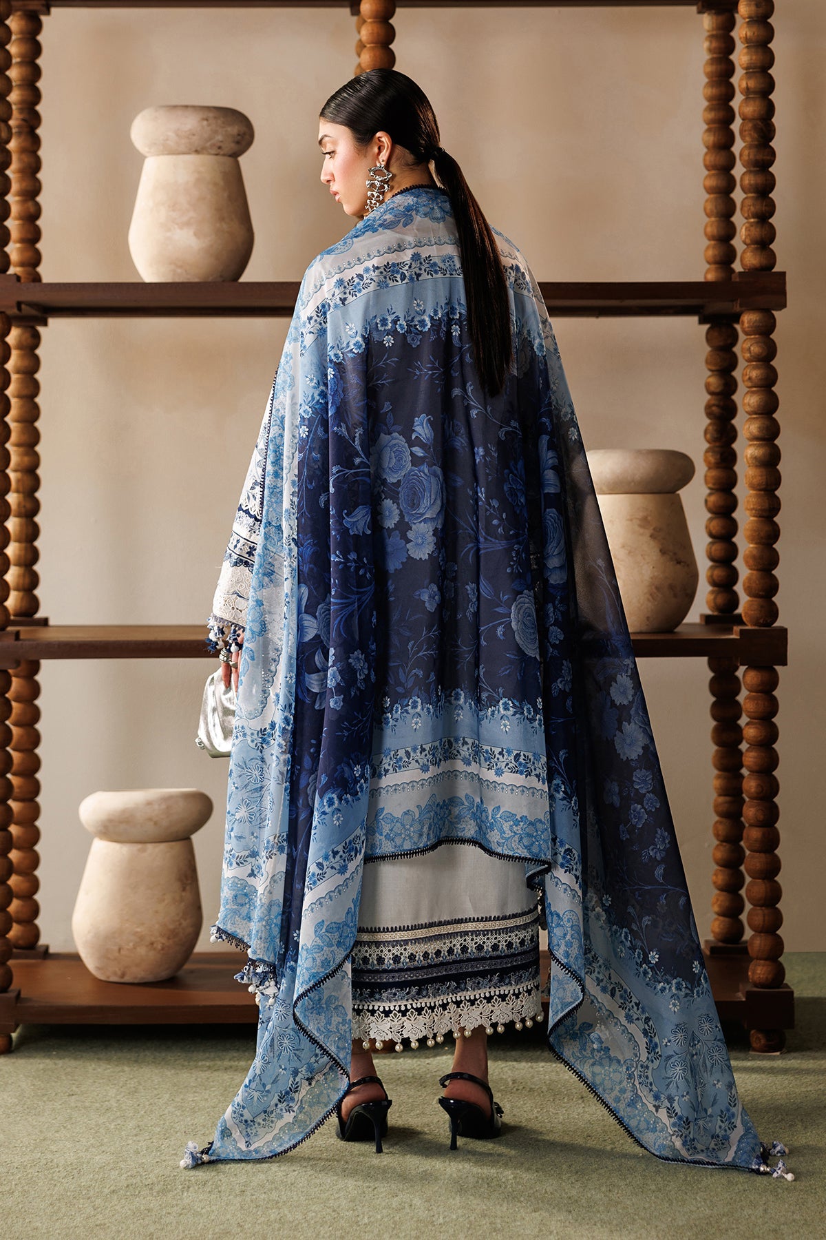 Baroque-EMBROIDERED LAWN EL26-D06
