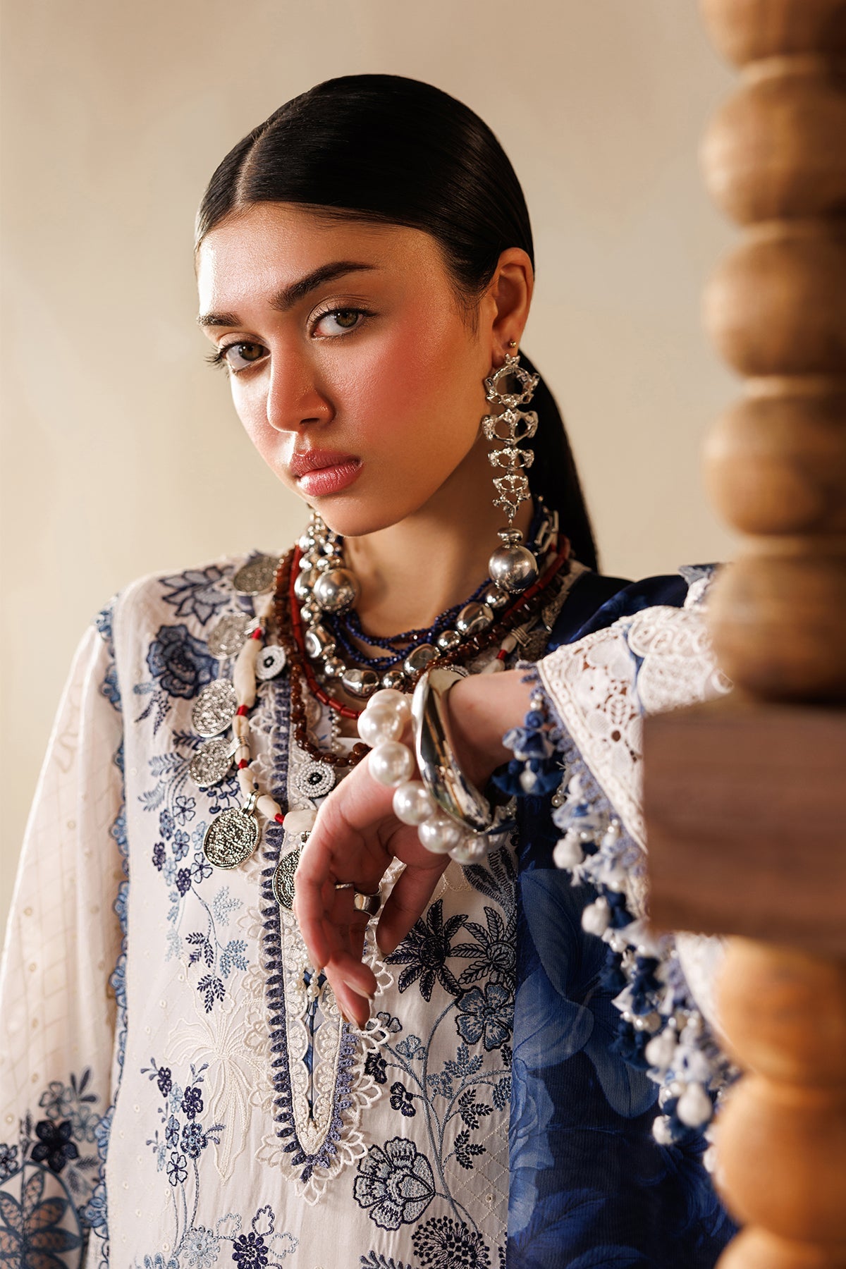 Baroque-EMBROIDERED LAWN EL26-D06