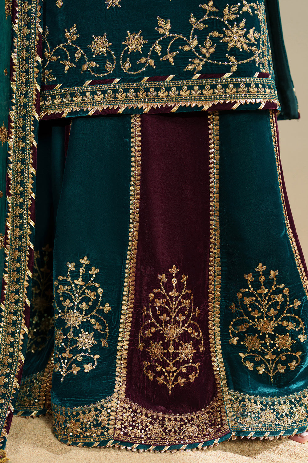 Jazmin - Embroidered Velvet Formal VVF D-8