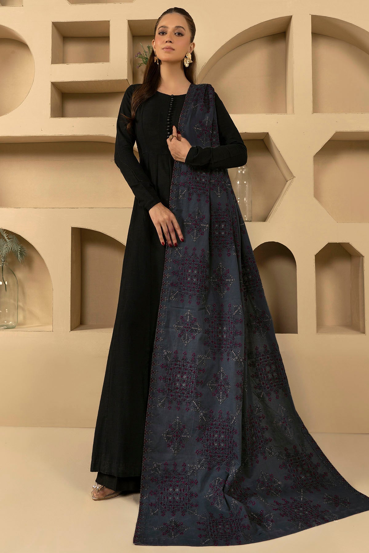 Motifz - 4915-DARIYA EMBROIDERED KHADDAR SHAWL