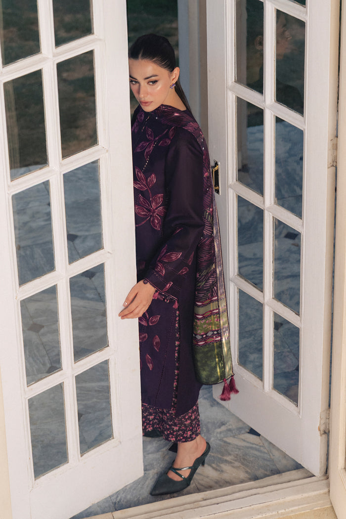 Jazmin - Embroidered lawn use - 9370