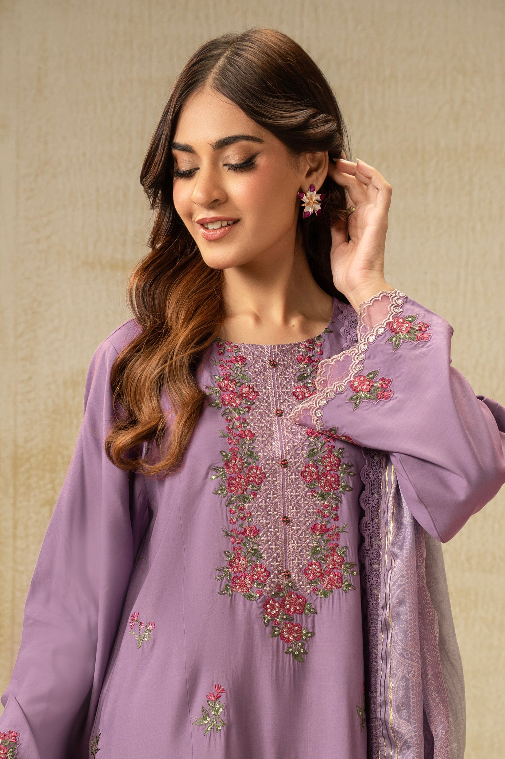 Zeen-EMBROIDERED COTTON NET 04