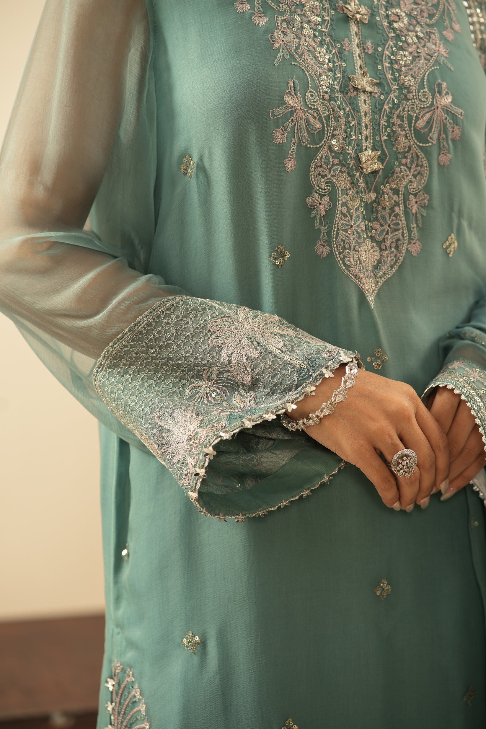 Zeen-EMBROIDERED CHIFFON 06