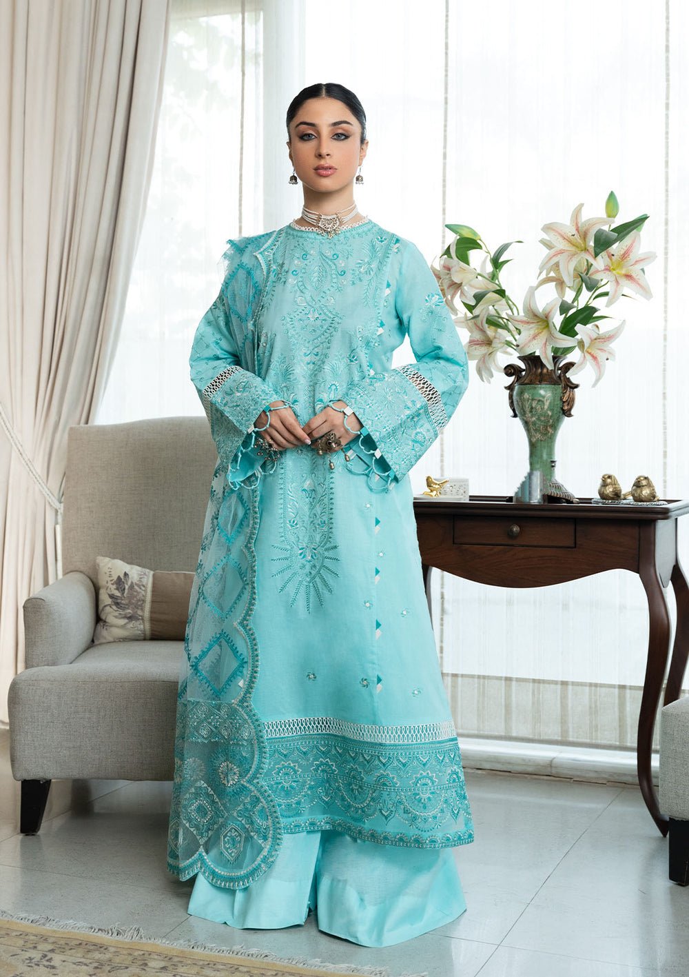 AIK - 24 - Vol - 2 - LOOK - 05 - SaviiFashion.com