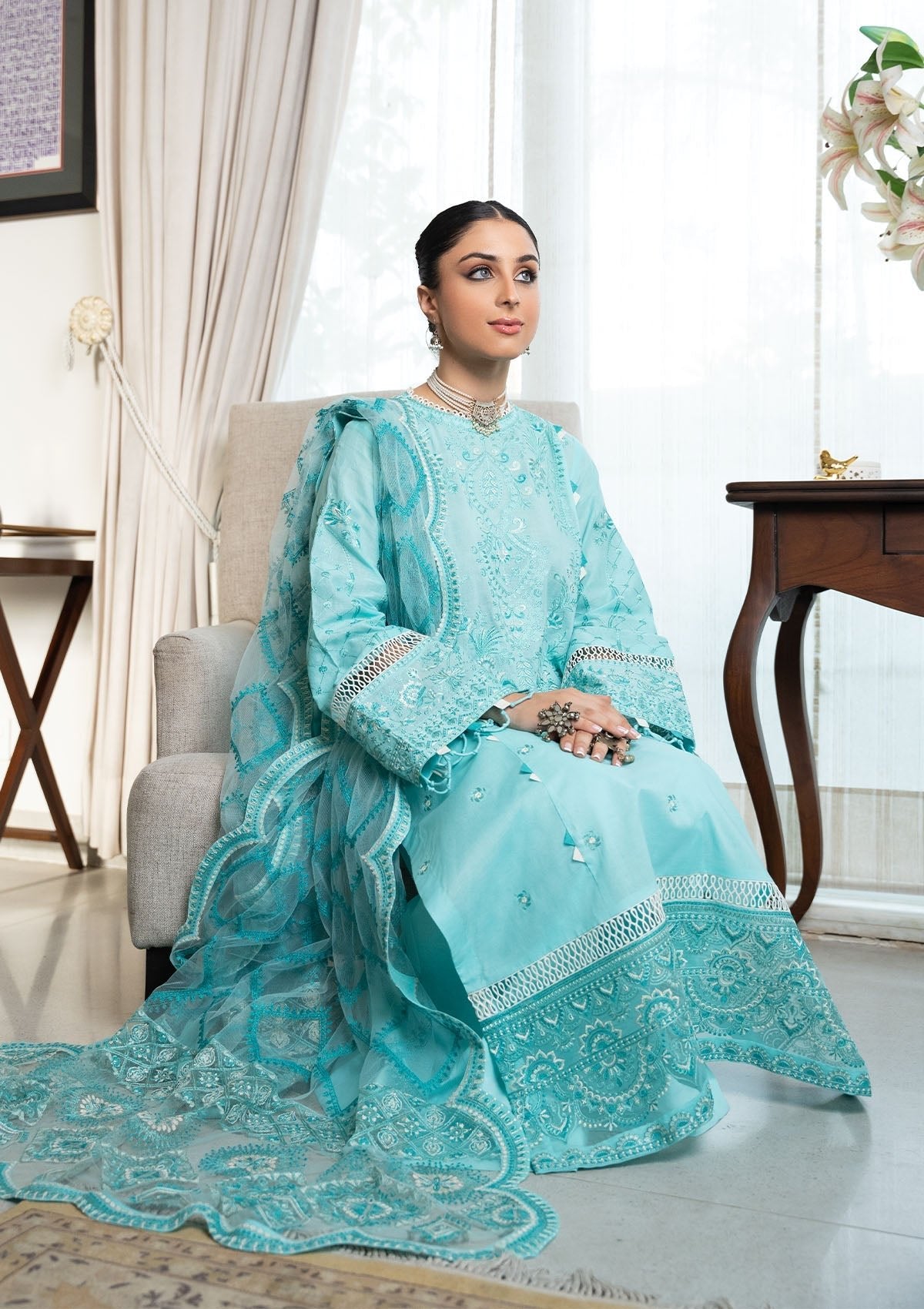 AIK - 24 - Vol - 2 - LOOK - 05 - SaviiFashion.com