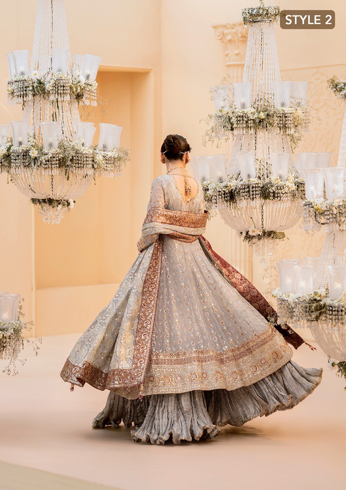 Aik - WEDDING FESTIVE 25 VOL. 1 - LOOK 02
