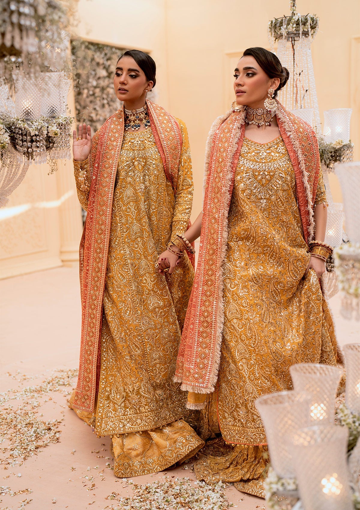 Aik - WEDDING FESTIVE 25 VOL. 1 - LOOK 08