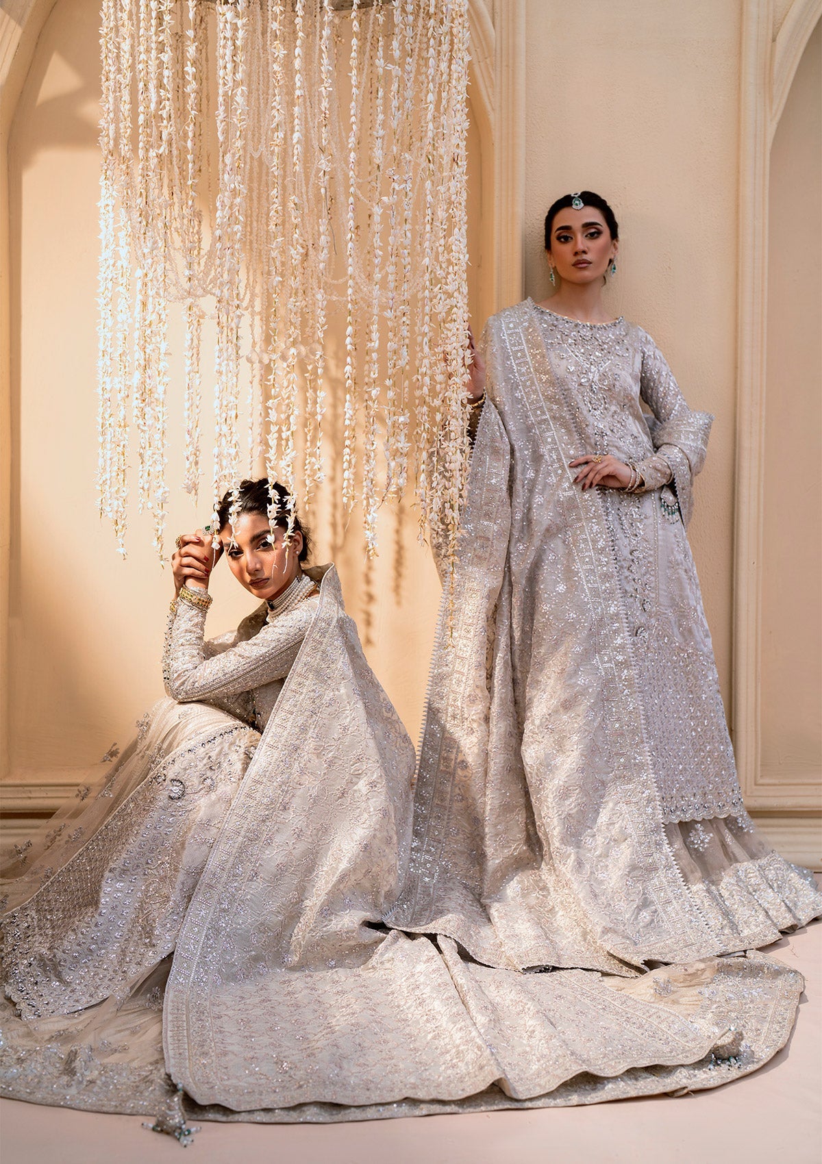 Aik - WEDDING FESTIVE 25 VOL. 1 - LOOK 09