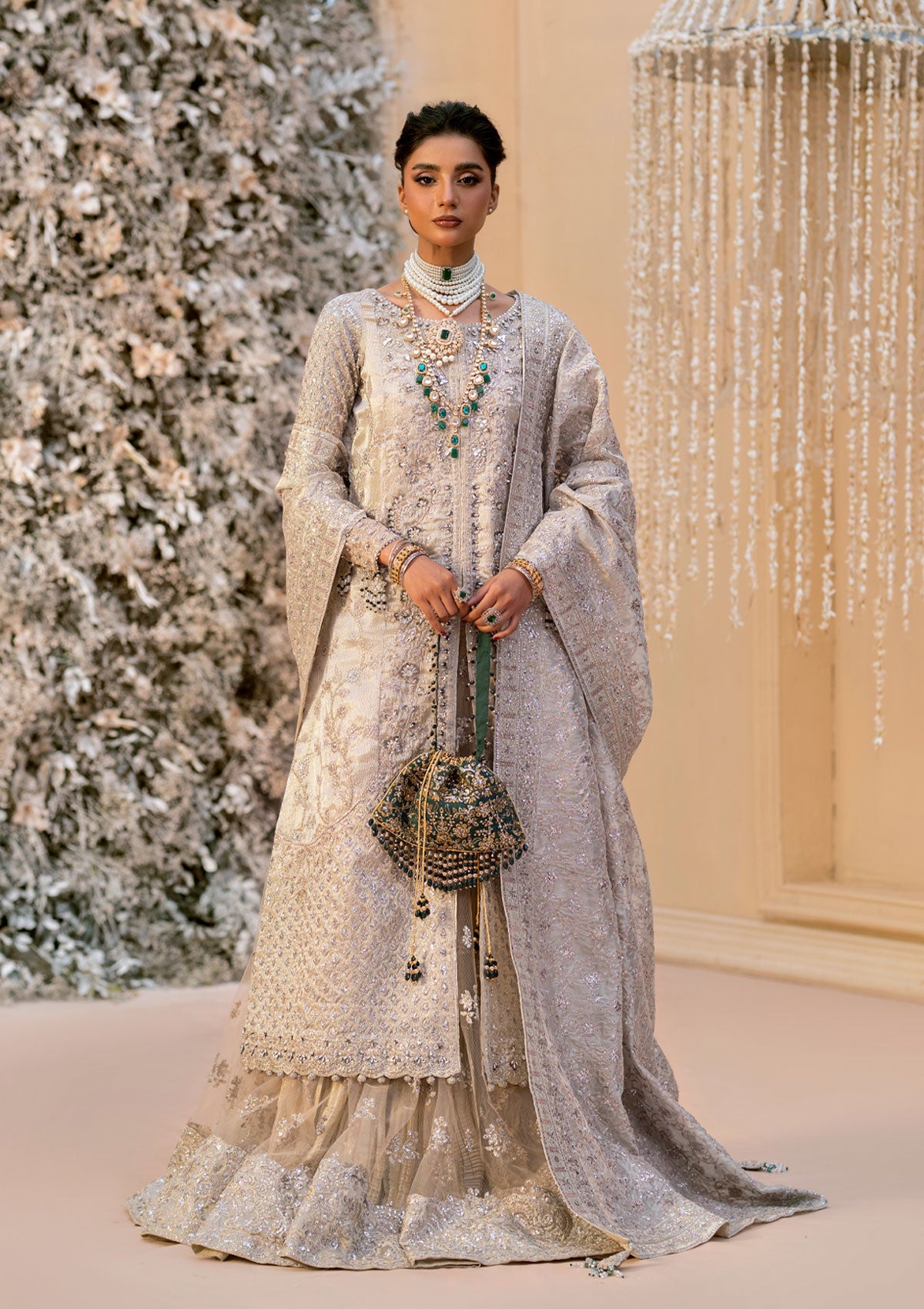 Aik - WEDDING FESTIVE 25 VOL. 1 - LOOK 09
