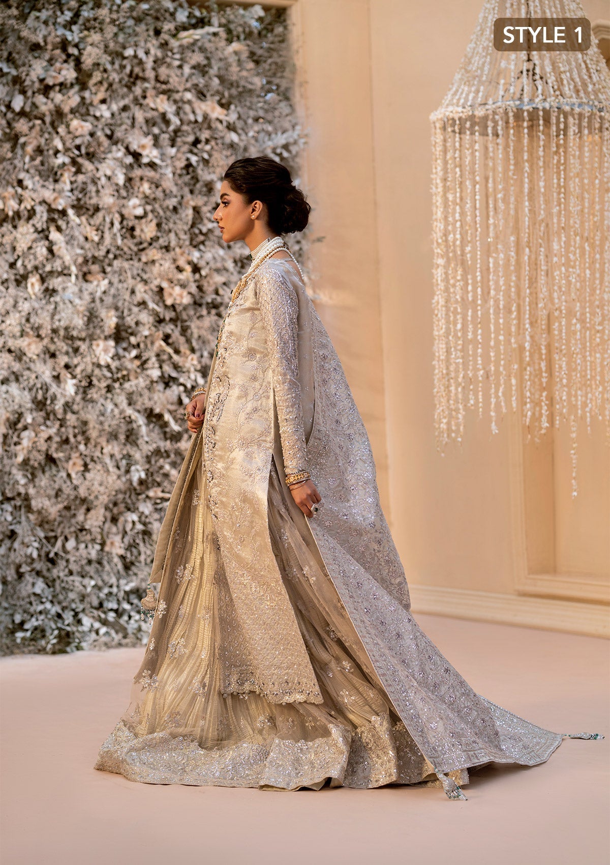 Aik - WEDDING FESTIVE 25 VOL. 1 - LOOK 09