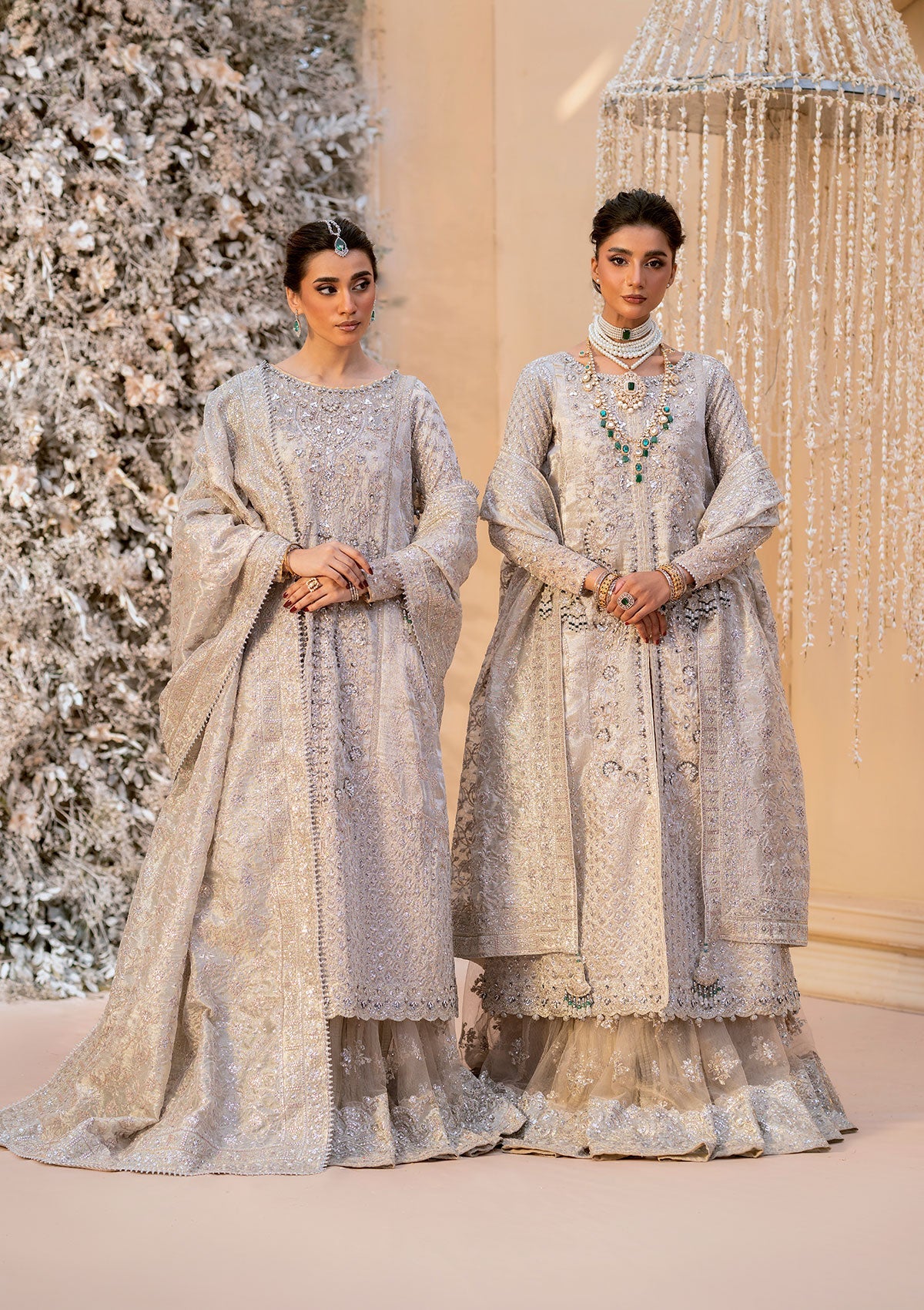 Aik - WEDDING FESTIVE 25 VOL. 1 - LOOK 09