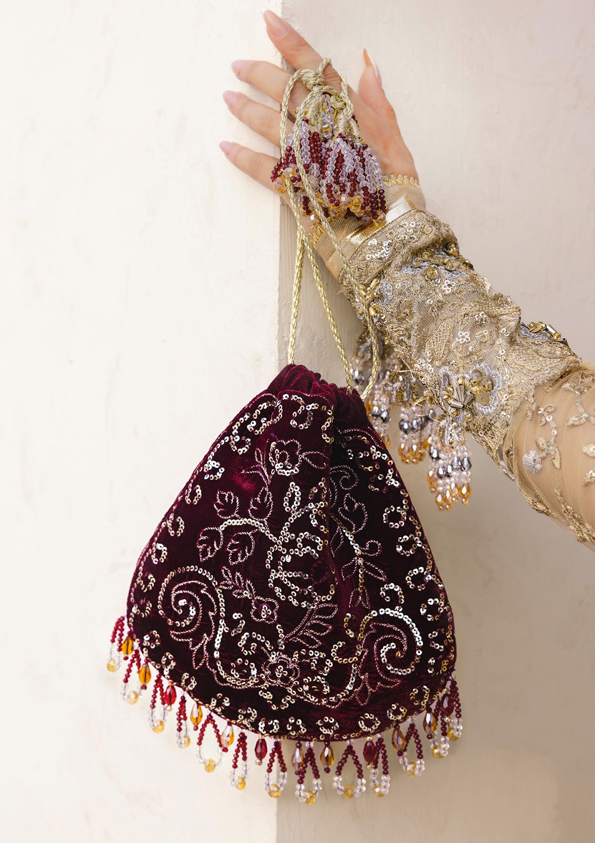 Aik - WEDDING FESTIVE 25 - VOL. 2 - PLUM VELVET POTLI