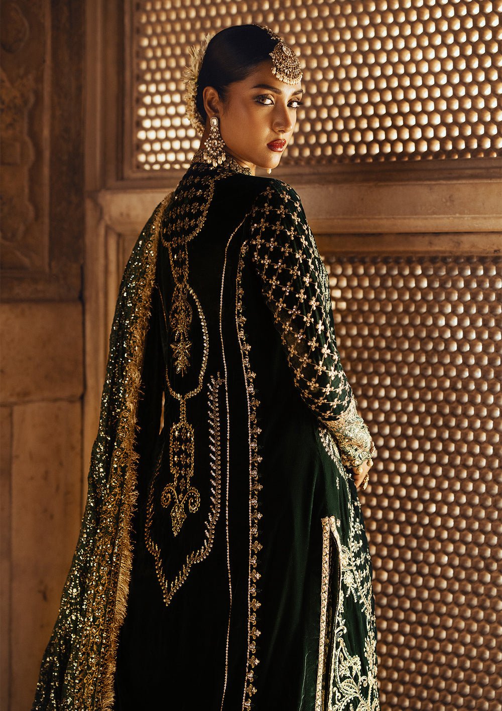 AIK - DASTOOR - LOOK 02 - SaviiFashion.com