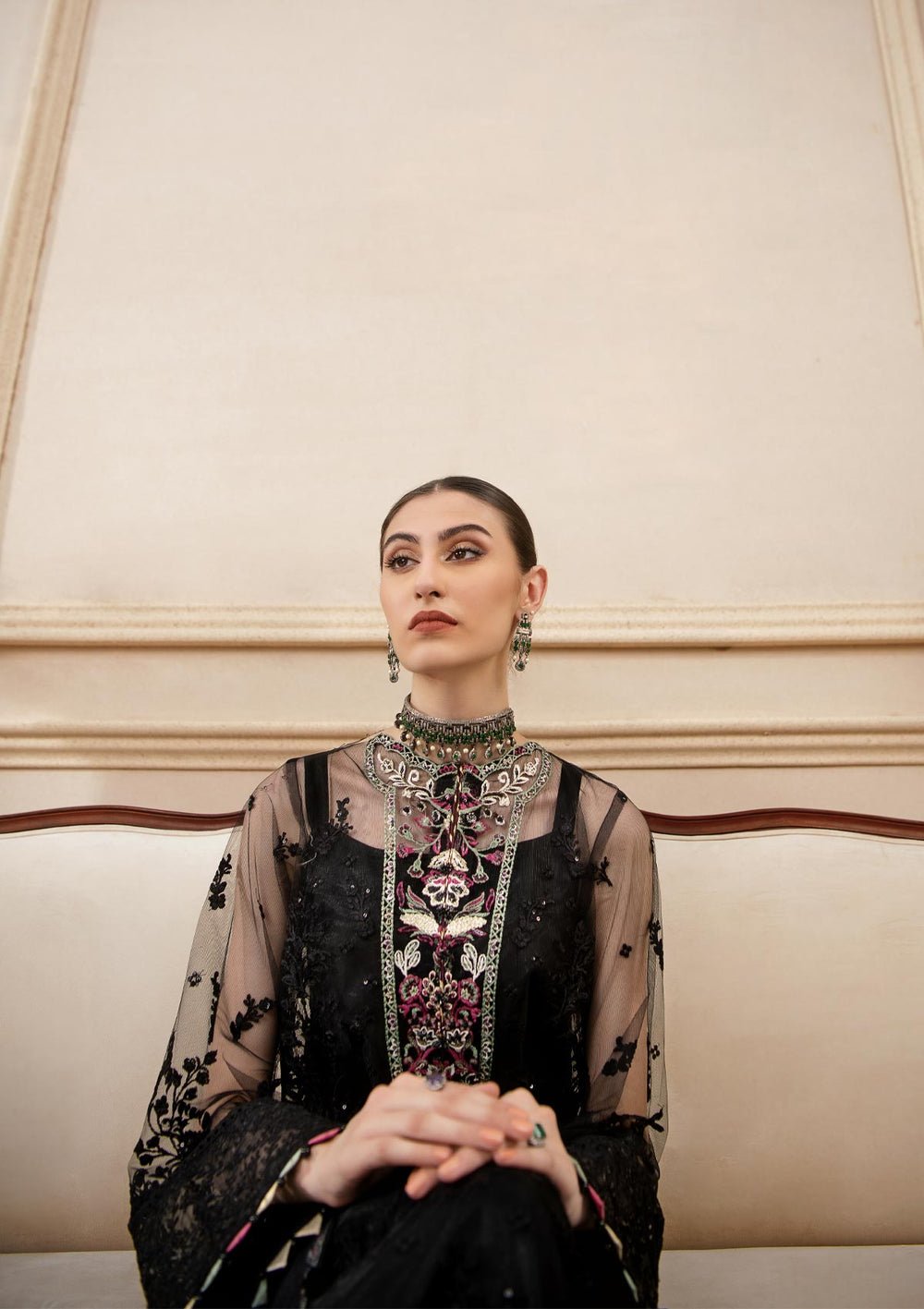 Aik - LUMIERE - LOOK - 02 - SaviiFashion.com
