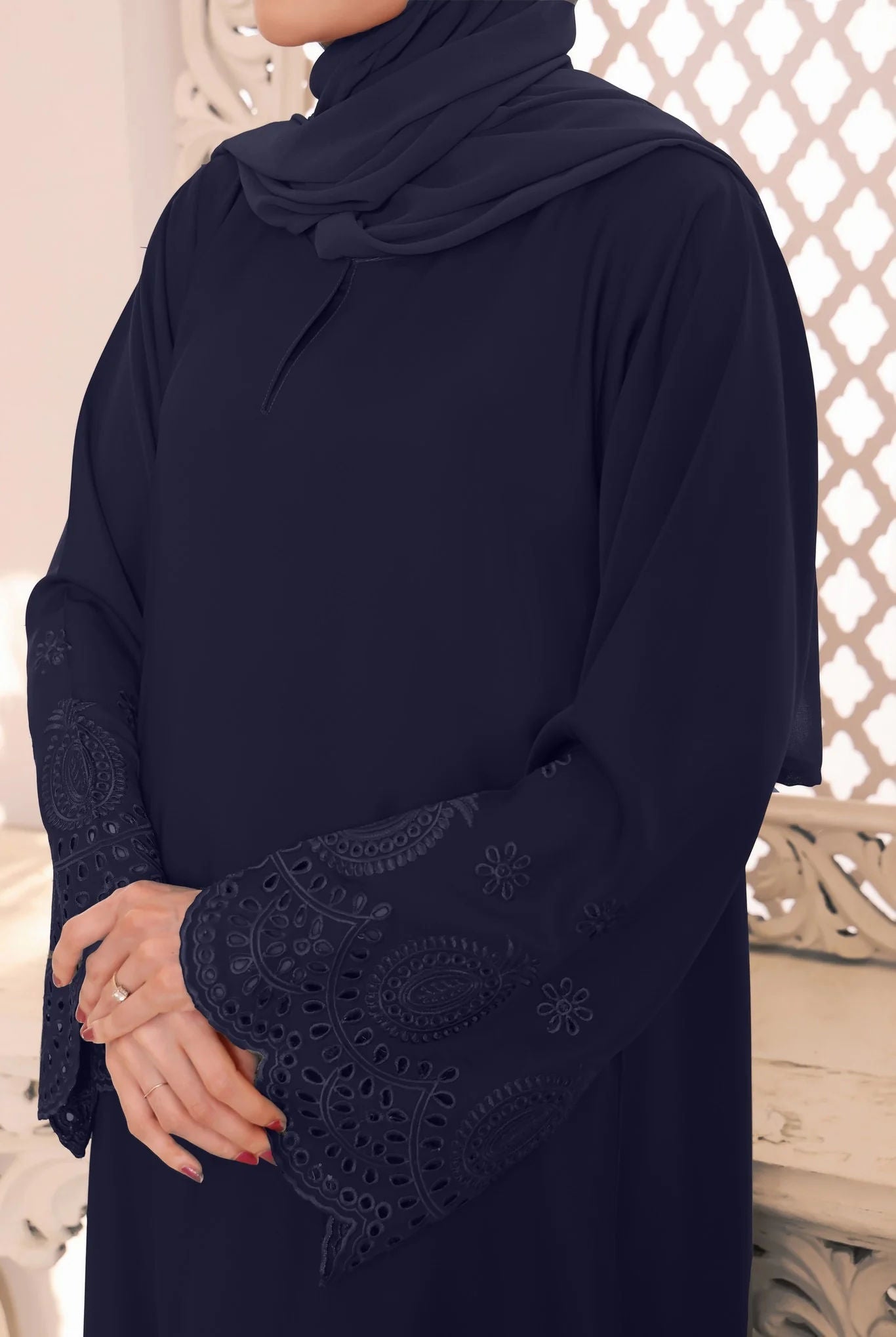 Nooriya - SaviiFashion.com