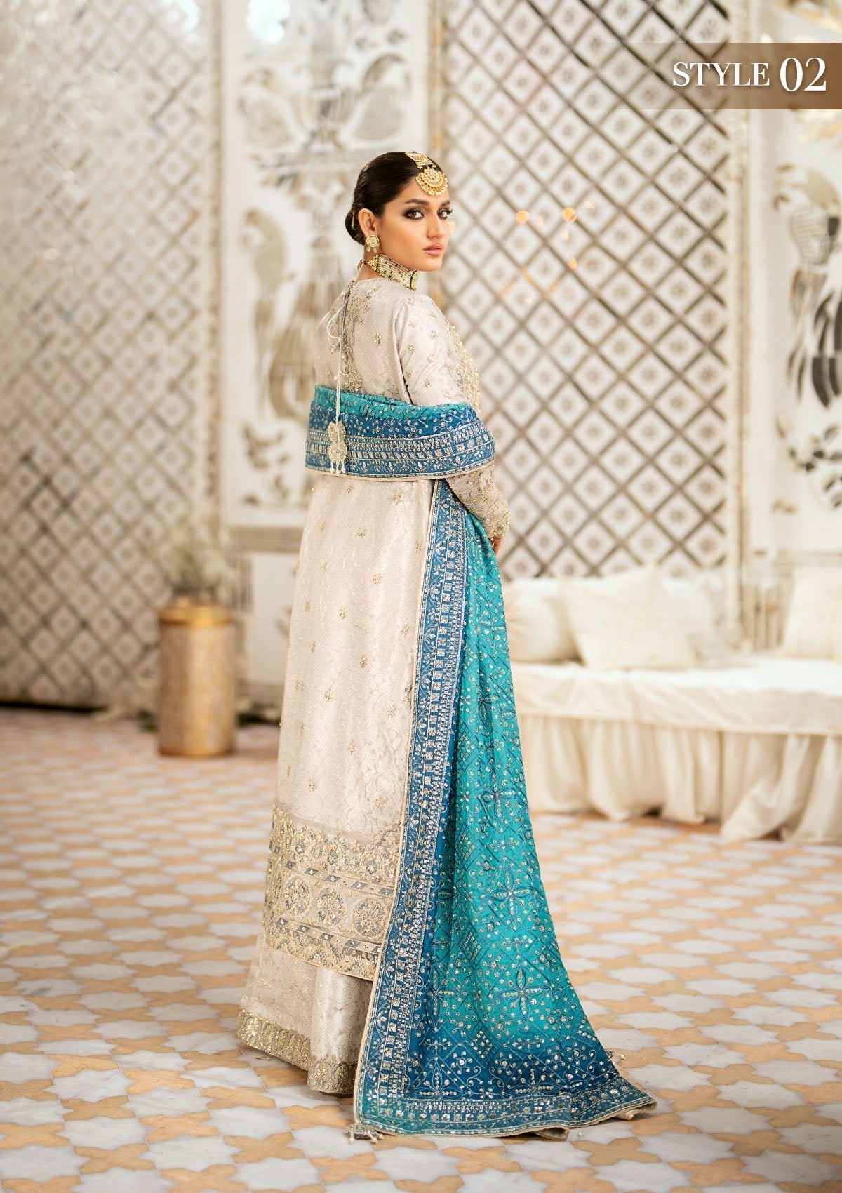 Aik - WEDDING FESTIVE '24 VOL. 1 - LOOK 10 - SaviiFashion.com