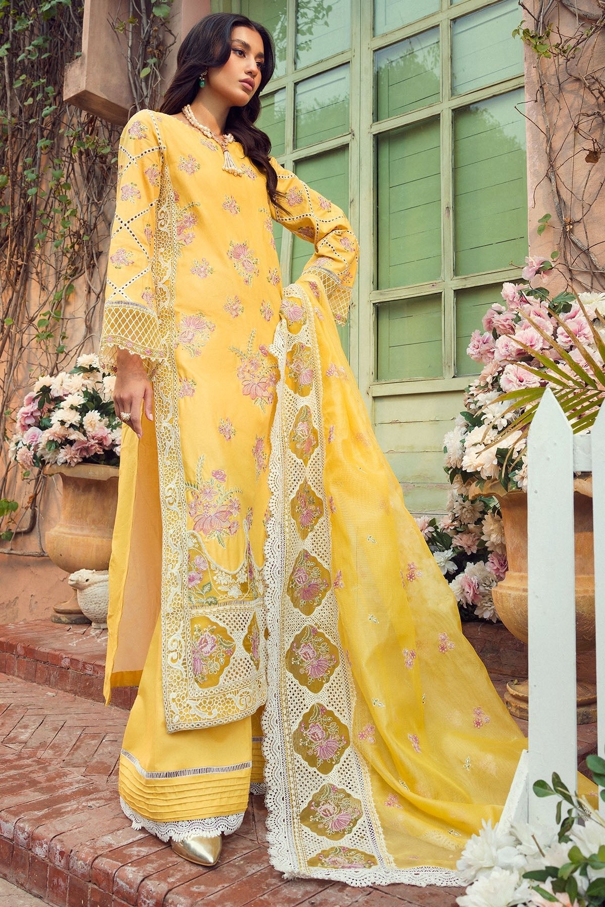 Motifz - 4423 - ZEMAL - EMBROIDERED - LAWN - SaviiFashion.com